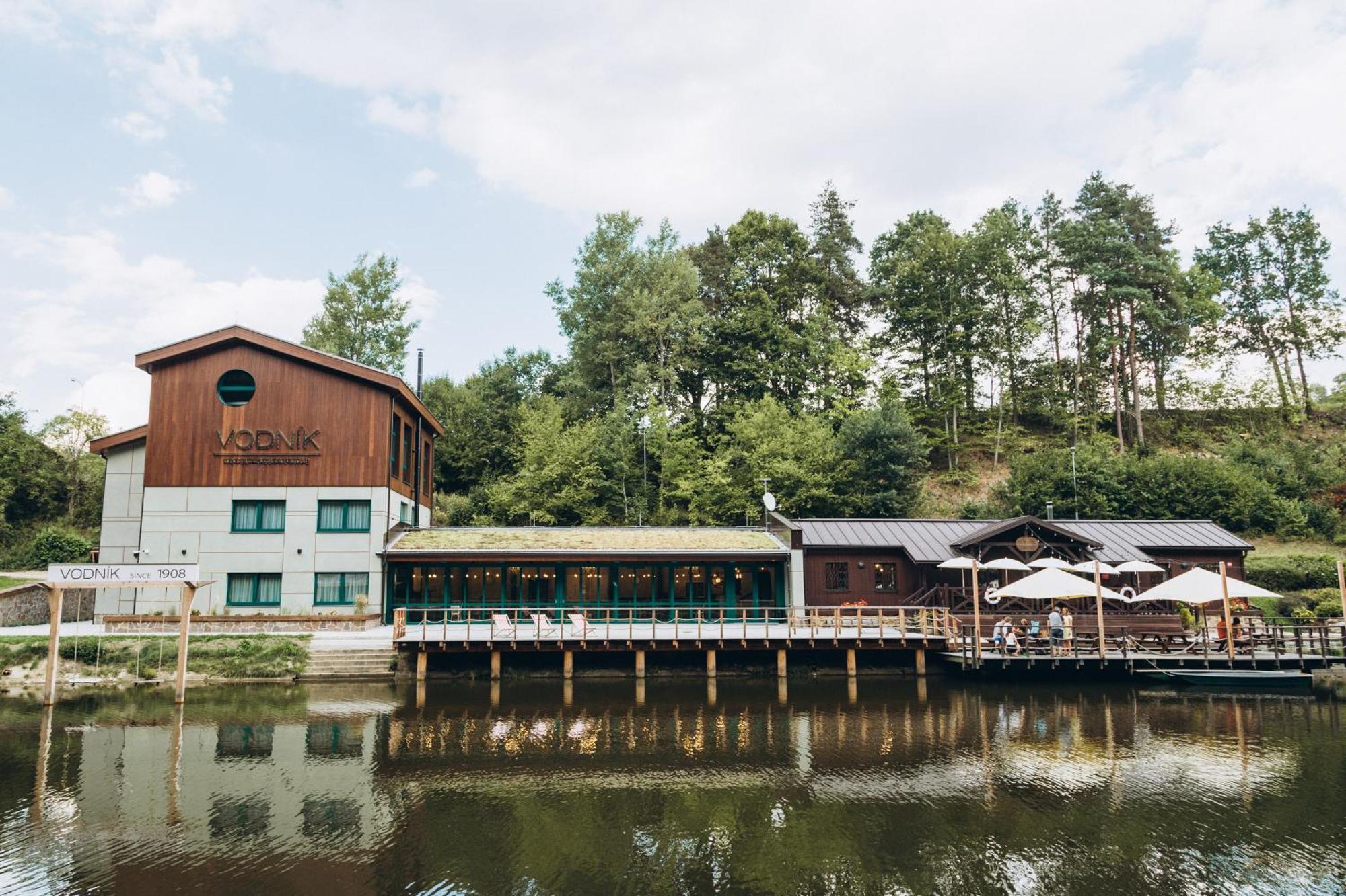 Hotel Vodnik Vimperk Exteriér fotografie